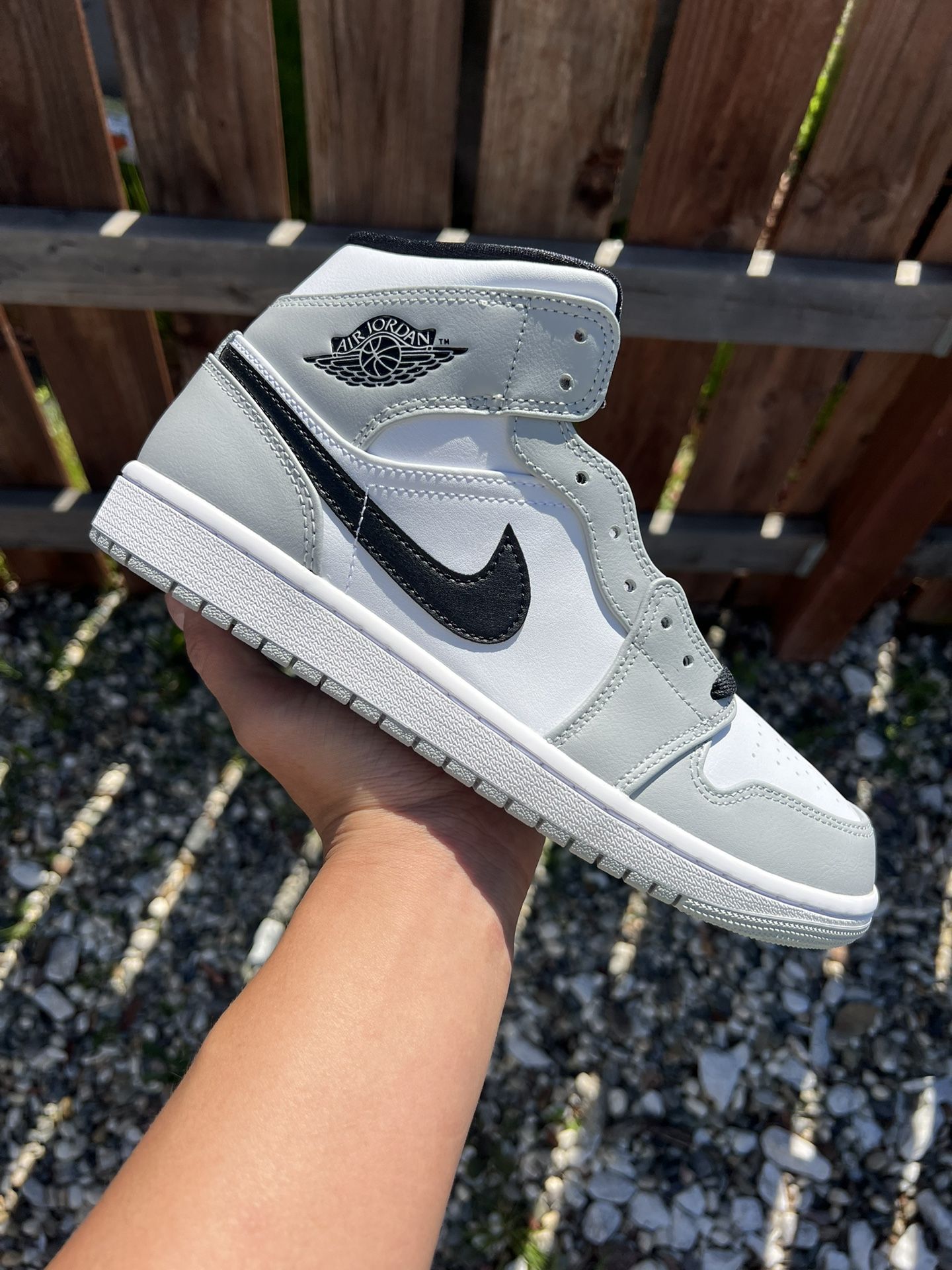 Jordan 1 Mid Light Smoke Grey (Size 8.5, 9, 9.5, 10.5, 11)