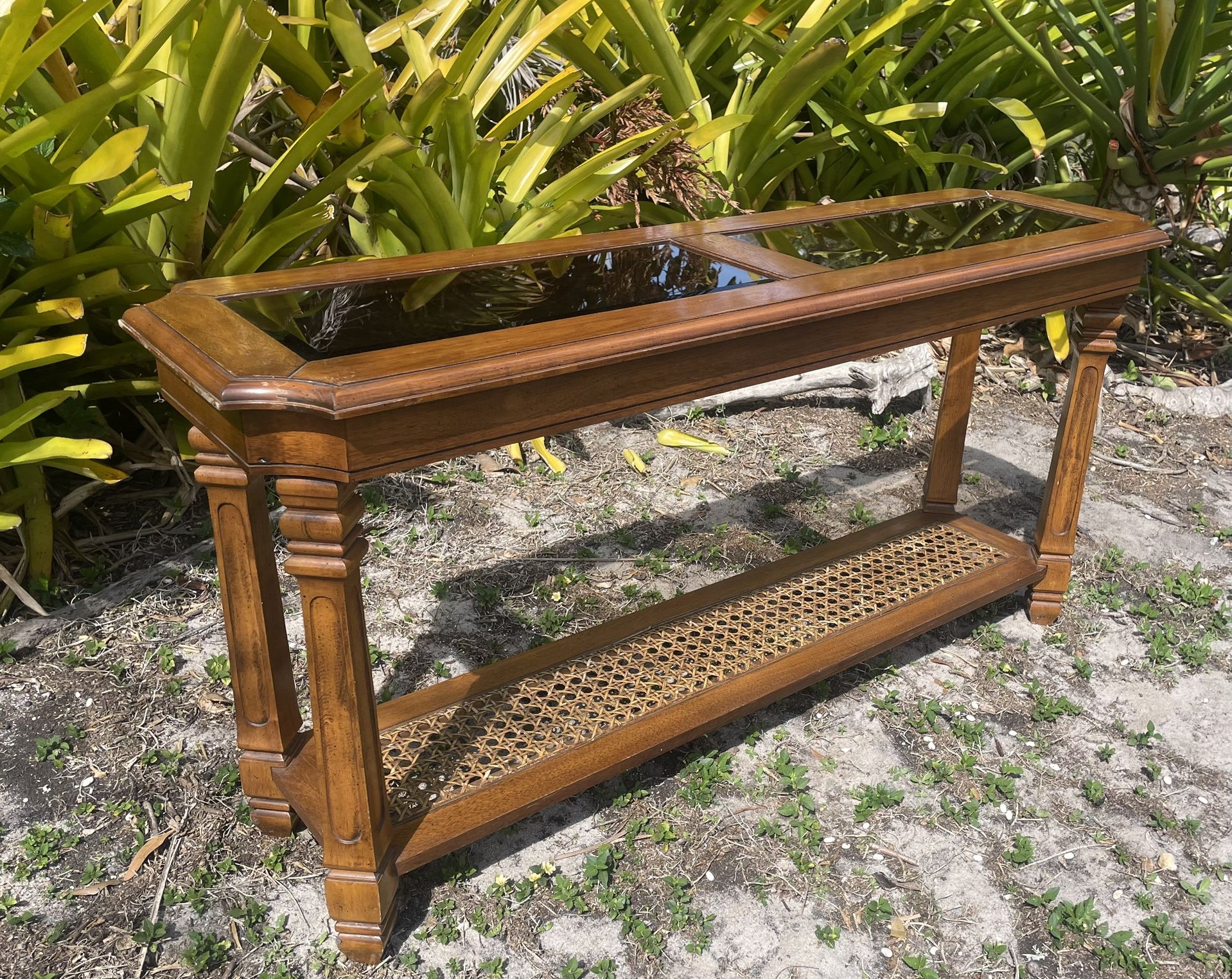 Cane Console Table w/ Glass Top for Sale in Sarasota, FL - OfferUp