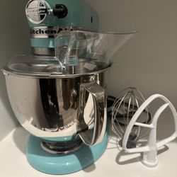 KitchenAid Artisan Series 5Quart Mixer