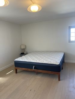 Zinus Wood Platform King Bed frame