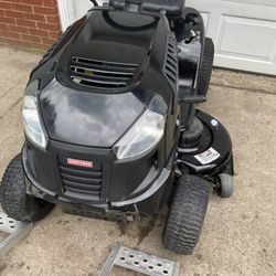 Craftsman Riding Mower 