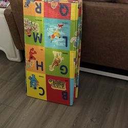 Sesame Street Padded Kids Mat