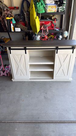 Tv stand