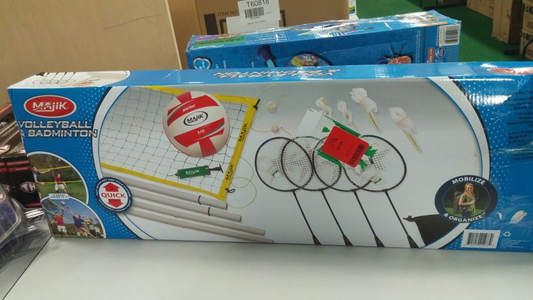 Majik volleyball and badminton set