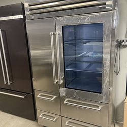 48 Inch Wide Sub Zero Pro Refrigerator 