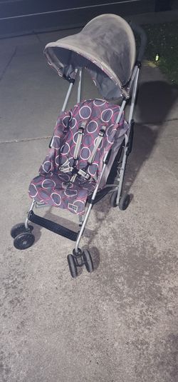 McLaren stroller with canopy