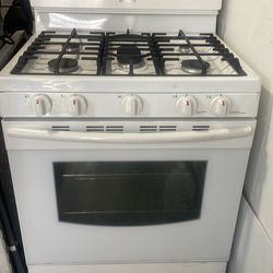 White stove $450