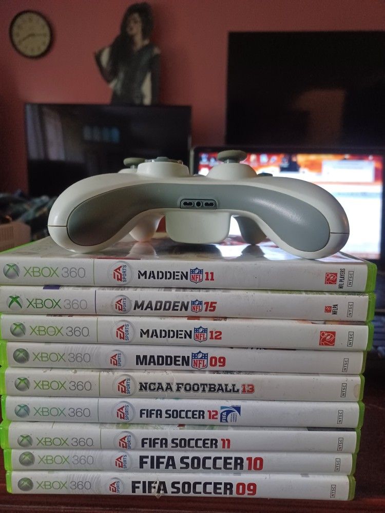 XBOX 360 CONTROLLER AND FUTBOL-FOOTBALL GAMES BUNDLE $100 FINAL PRICE
