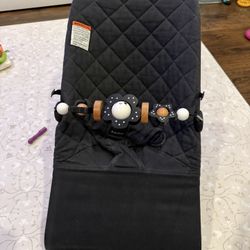 Baby Bjorn Bouncer With Toy