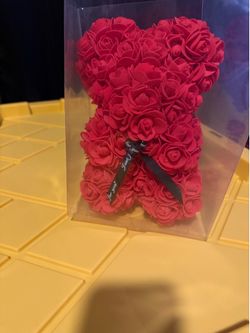 Red rose bear
