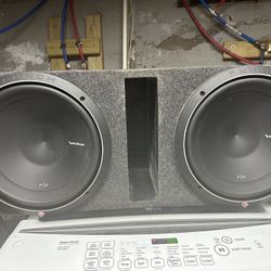 12 Inch Rockford Fosgate P2  Subs With Box 