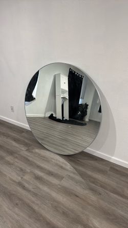 Big Mirror