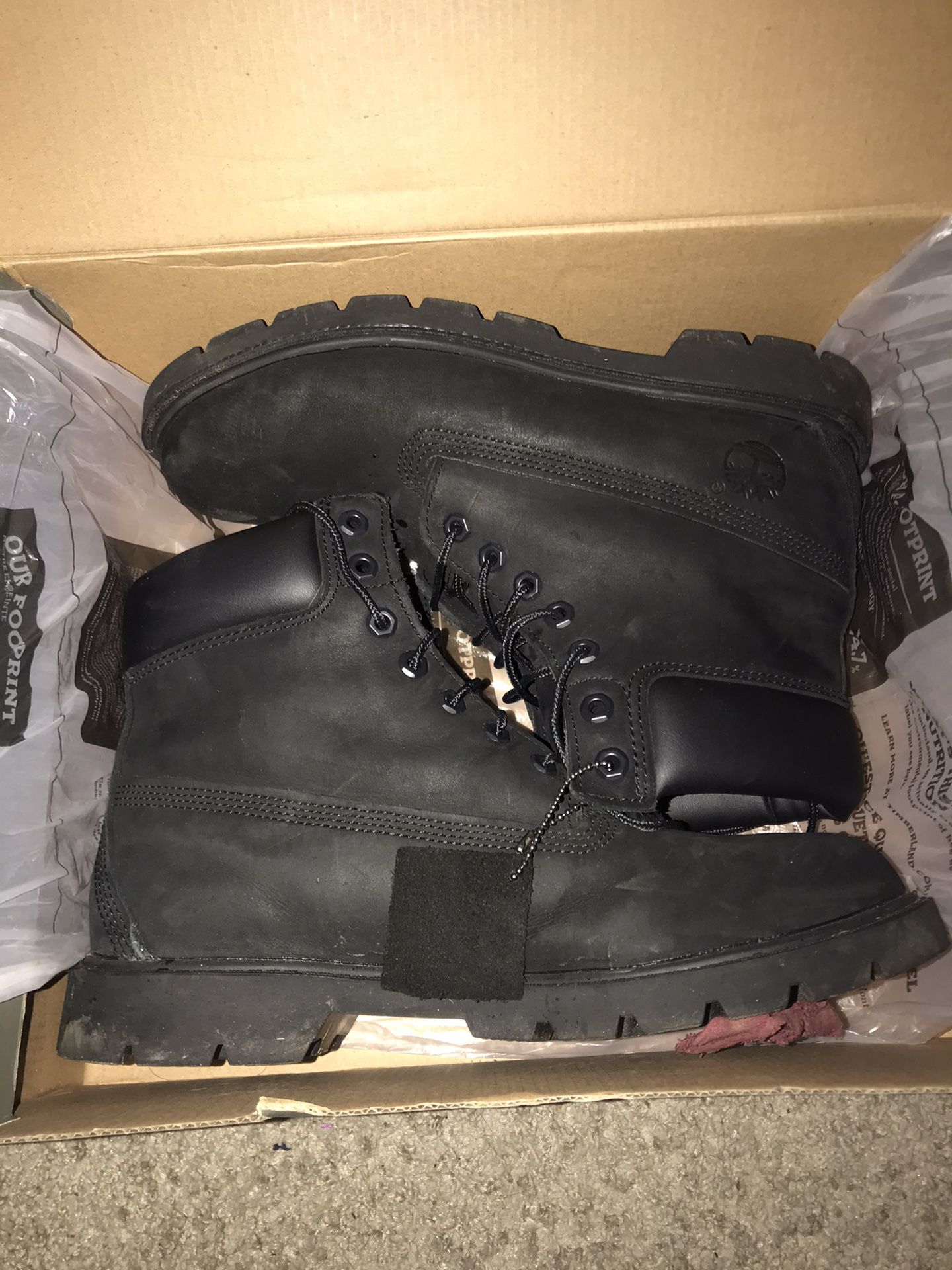 Timberland pro work boots size (9.5) so can fit size 10-11