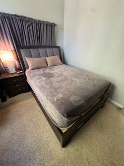 Malloy Grey Queen Wood & Upholstered Storage Bed | Sleigh | Drawers Set