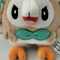 Pokémon Rowlet Plush