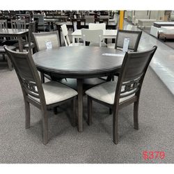 Round Dining Table Set