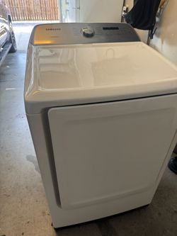Free Samsung dryer ( does not heat up)