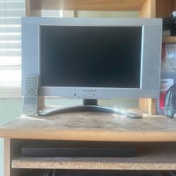 Magnavox mini Lcd TV/ Monitor & Remote