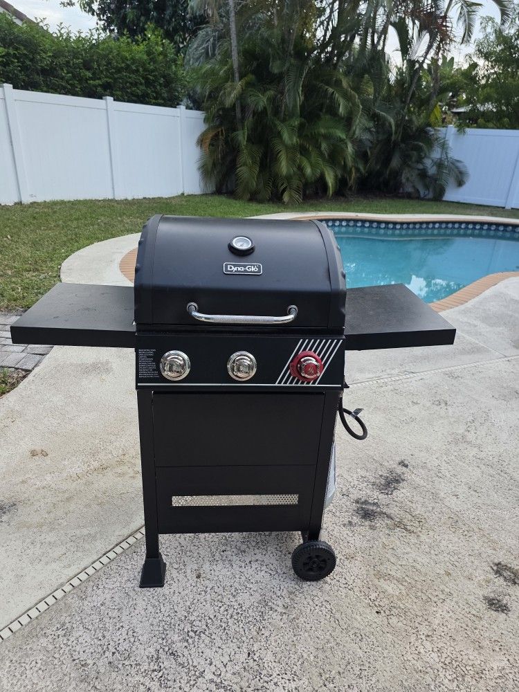 DYNA-GLO GAS GRILL AND SMOKER COMBINATIO