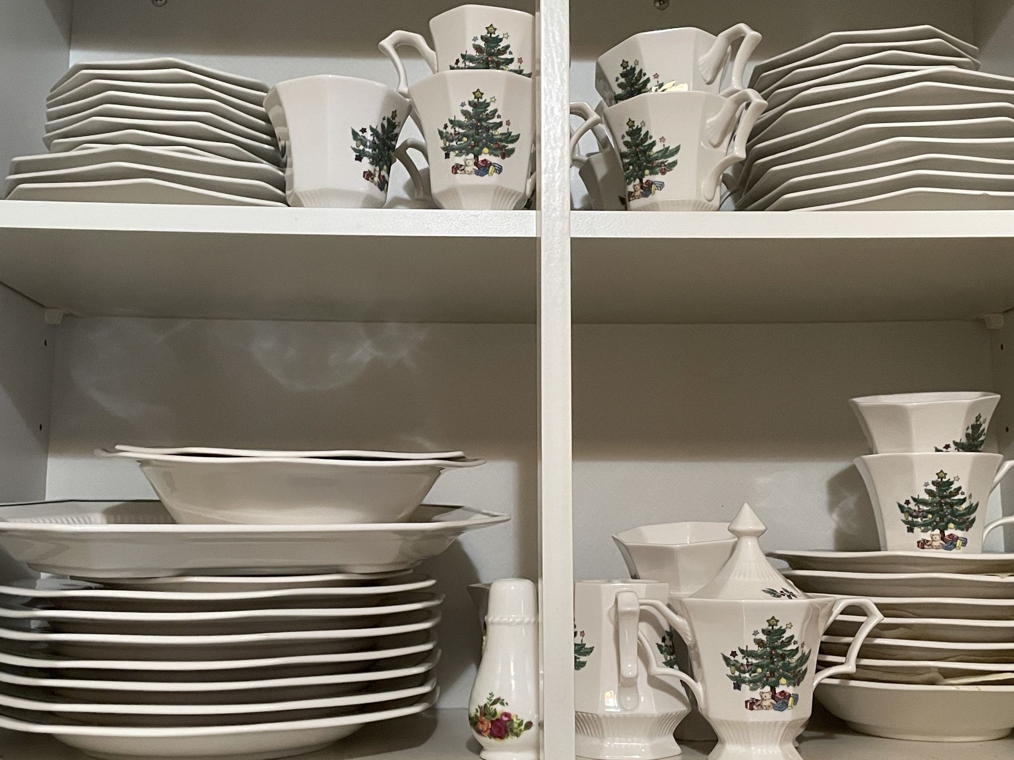 Plate And Cup Set.