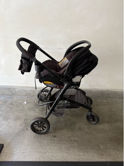 Stroller with car seat attachment