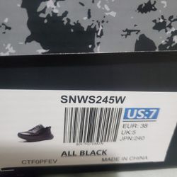 Size 7 Women's Shoes