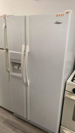 Whirlpool 33by 67 Refrigerator For $399