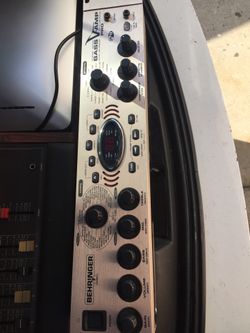 BEHRINGER Bass V-Amp PRO rack mount