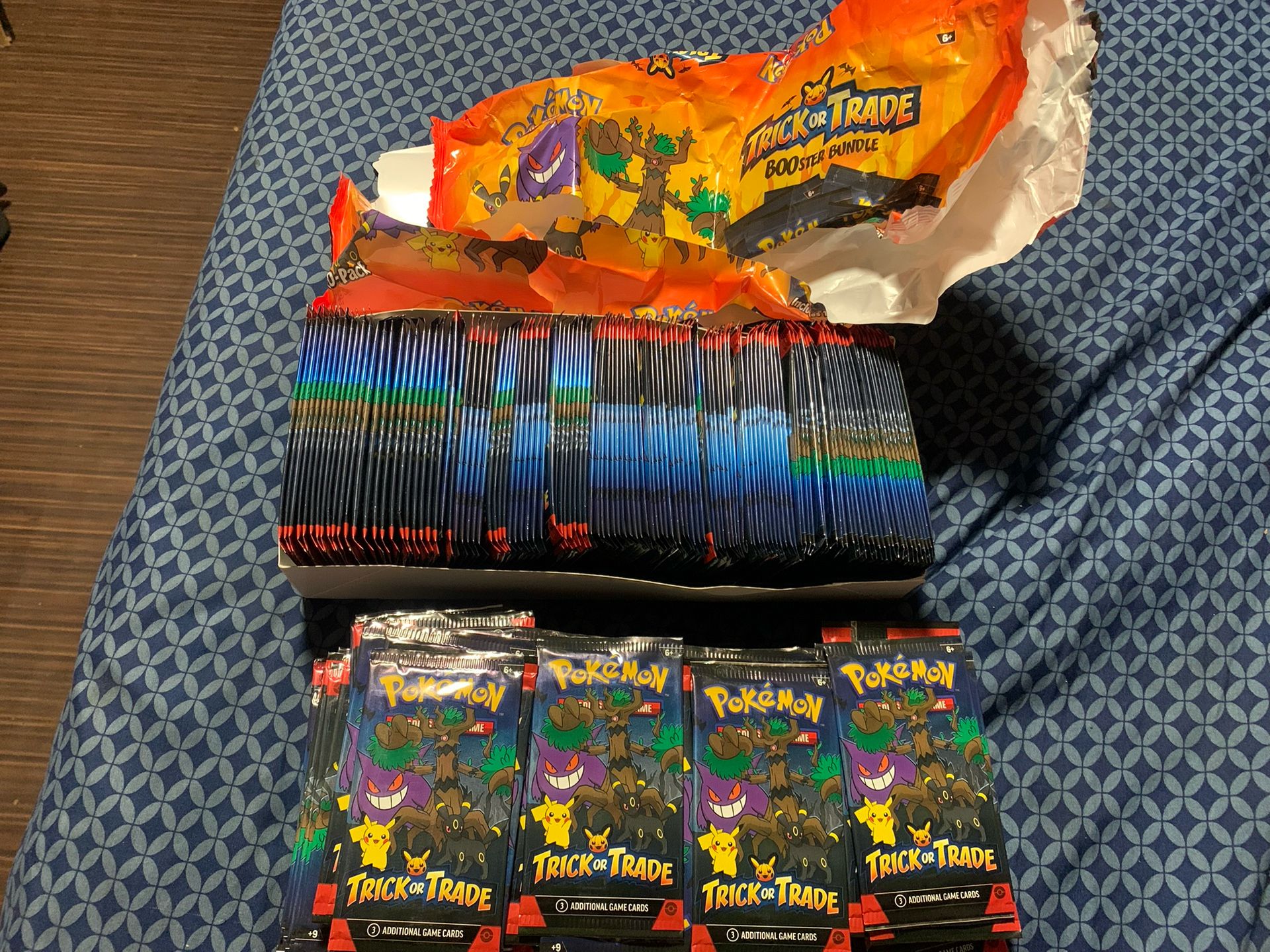 Pokémon 2024 Trick Or Trade Booster Loose Bundles