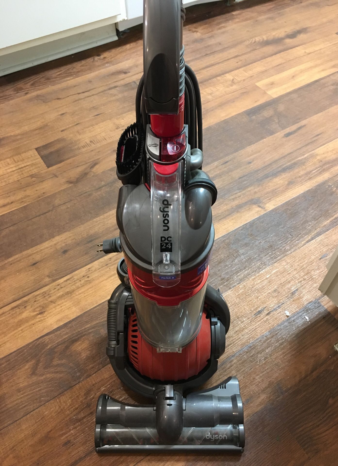 DYSON DC-24 ALL FLOOR UPRIGHT VACUUM CLEANER