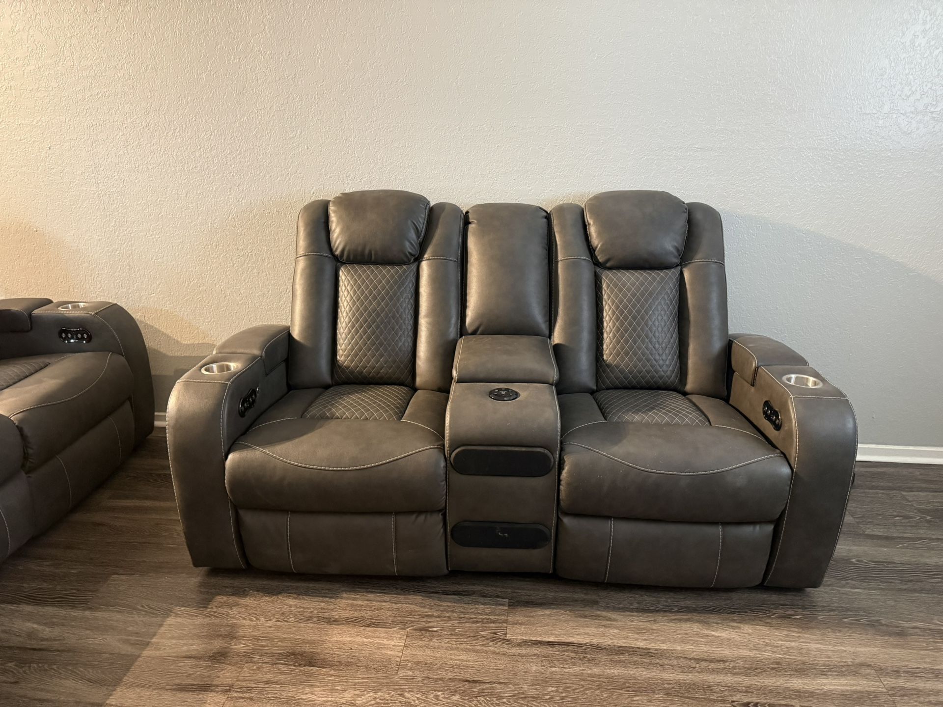 Couches Reclining 