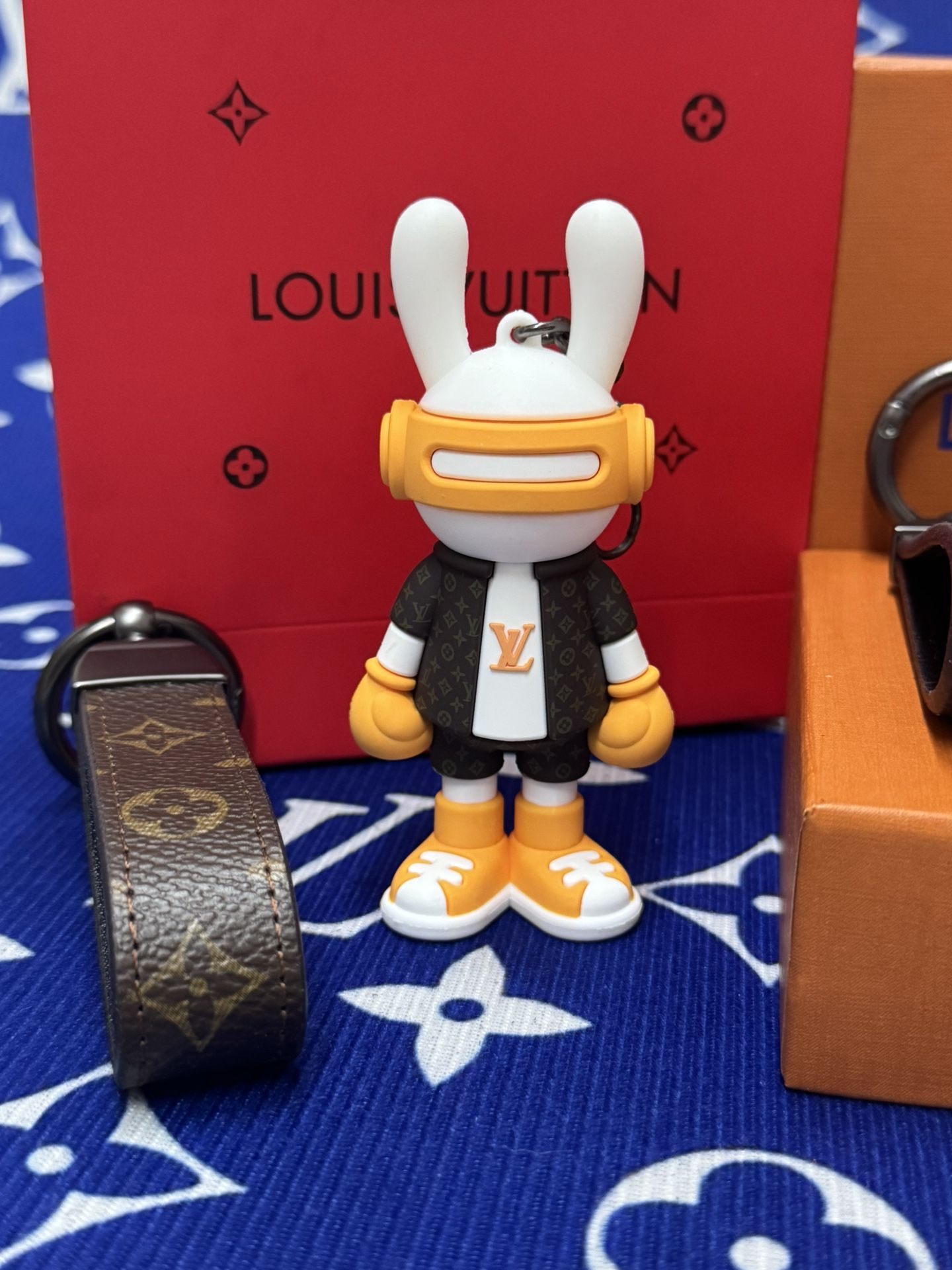 Louis Vuitton Bunny Yellow & Leather Strap Combo Set - New in Box Luxury Gift