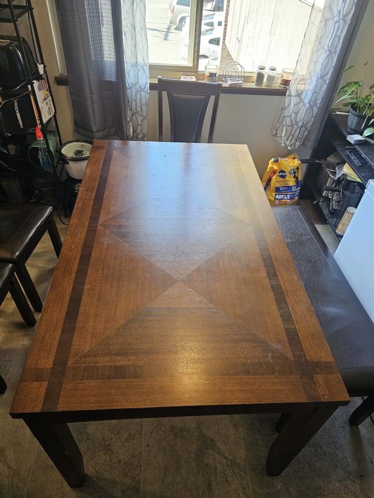 Dinning Table
