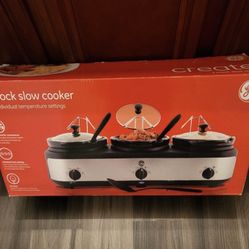 GE Three Slow Cooker Crock Pot