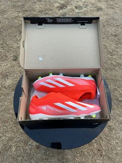 Brand New Adidas Soccer Cleats Size 6 (with Box)