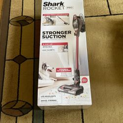 Shark Rocket Pro Light Weight Versatile From Floor to Ceiling, XL Dust Cup, Powerful Pet Hair Pickup, LED Headlights, Swivel Steering Brand New 