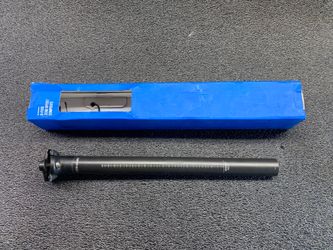 Giant D-Fuse Composite Road Seatpost 0mm Offset 30mm x 340mm Lenght Black