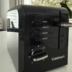 Cuisinart CPT-122BK 2-Slice Compact Plastic Toaster, Black