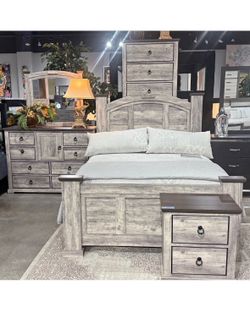 4- Pc Bedroom set Dresser,Mirror  Nightstand (1) Queen size bed frame  Not including Mattress and Box Sp