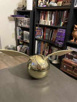 Charmed Aroma Golden Snitch