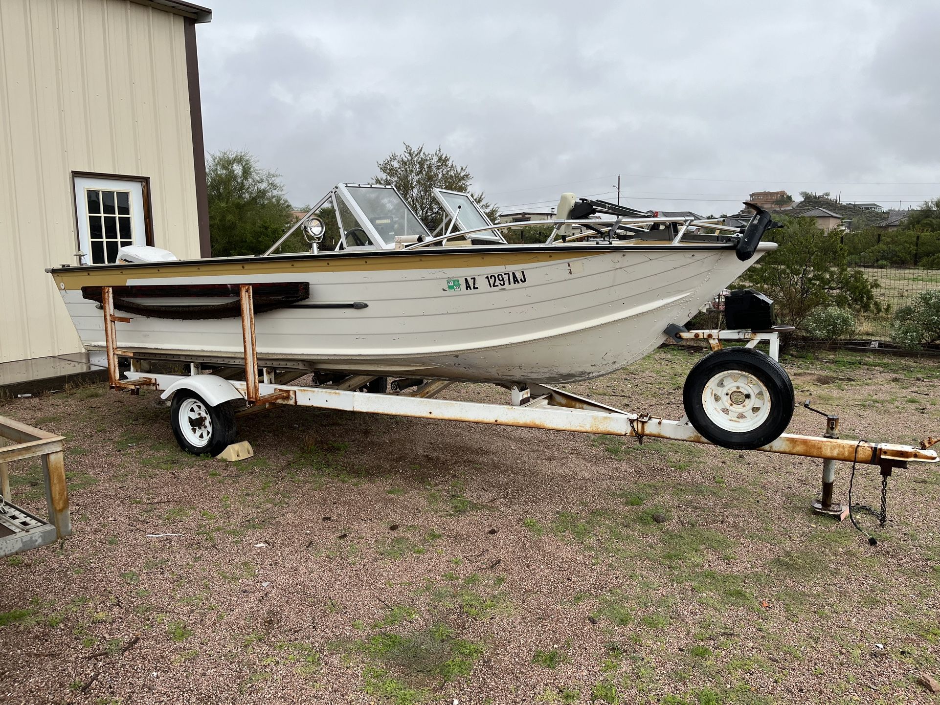 Aluminum Fishing Boat