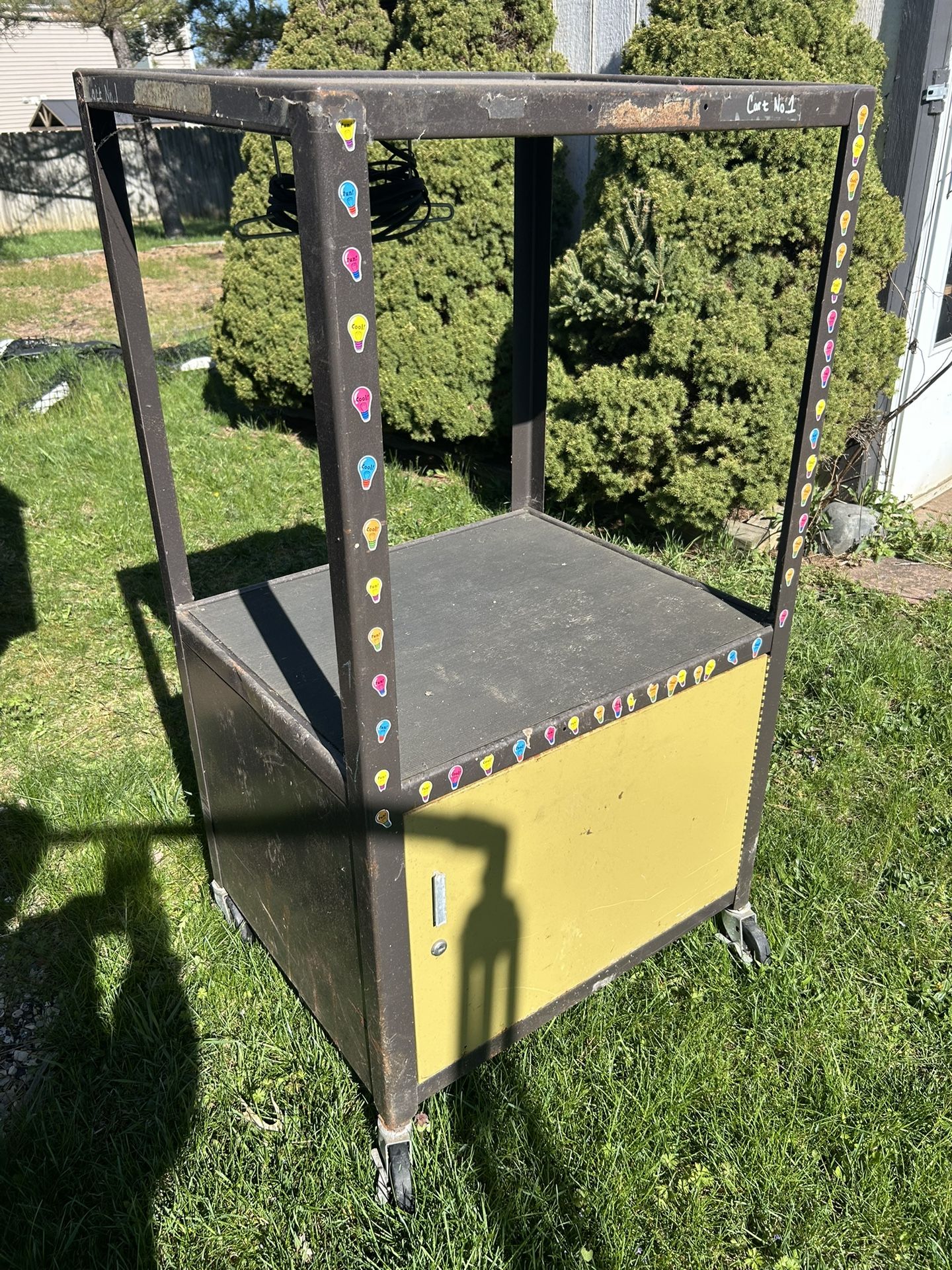 Tv Shelve