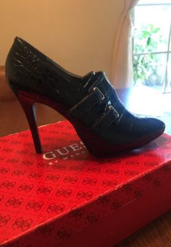 Guess Booty Heels