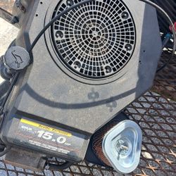 Lawn tractor motor