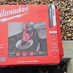 NEW Milwaukee M12 AIRSNAKE Drain Cleaning Air Gun Kit - Model: (2572B-21)