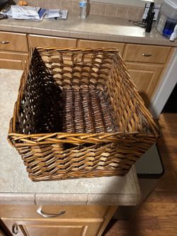 Wicker basket
