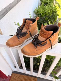 Dinner - Logger 917 - 9.5 -  Tan Goretex work/Lifestyle Boots