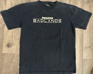 Predator Badlands T-shirt Logo Movie Promo Rare XL Faded Studio Tee Horror