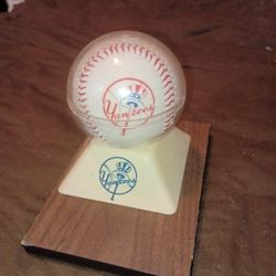 A Yankee Logo Ball