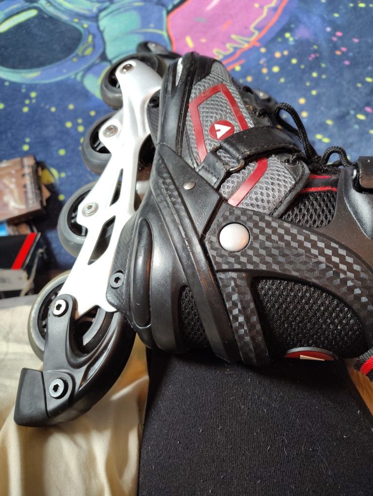 Skates